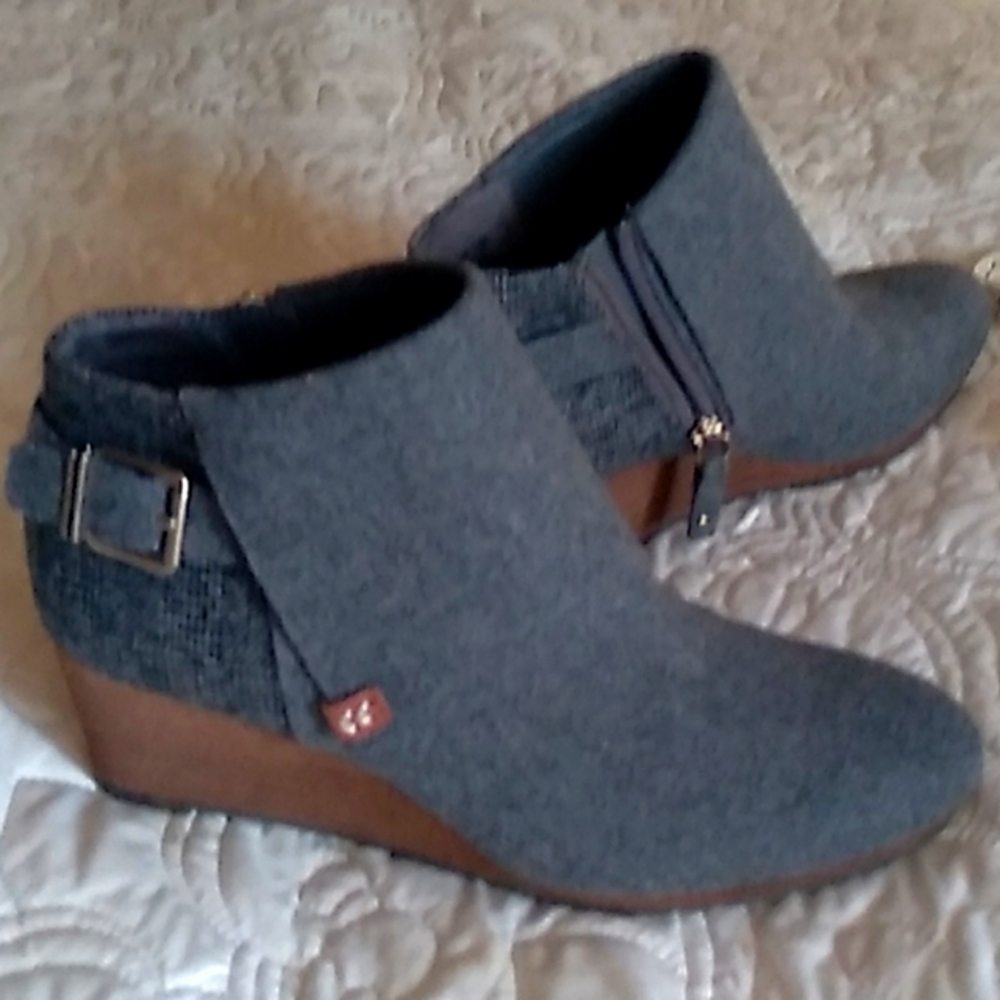 Dr Scholl's 8M Grey Booties